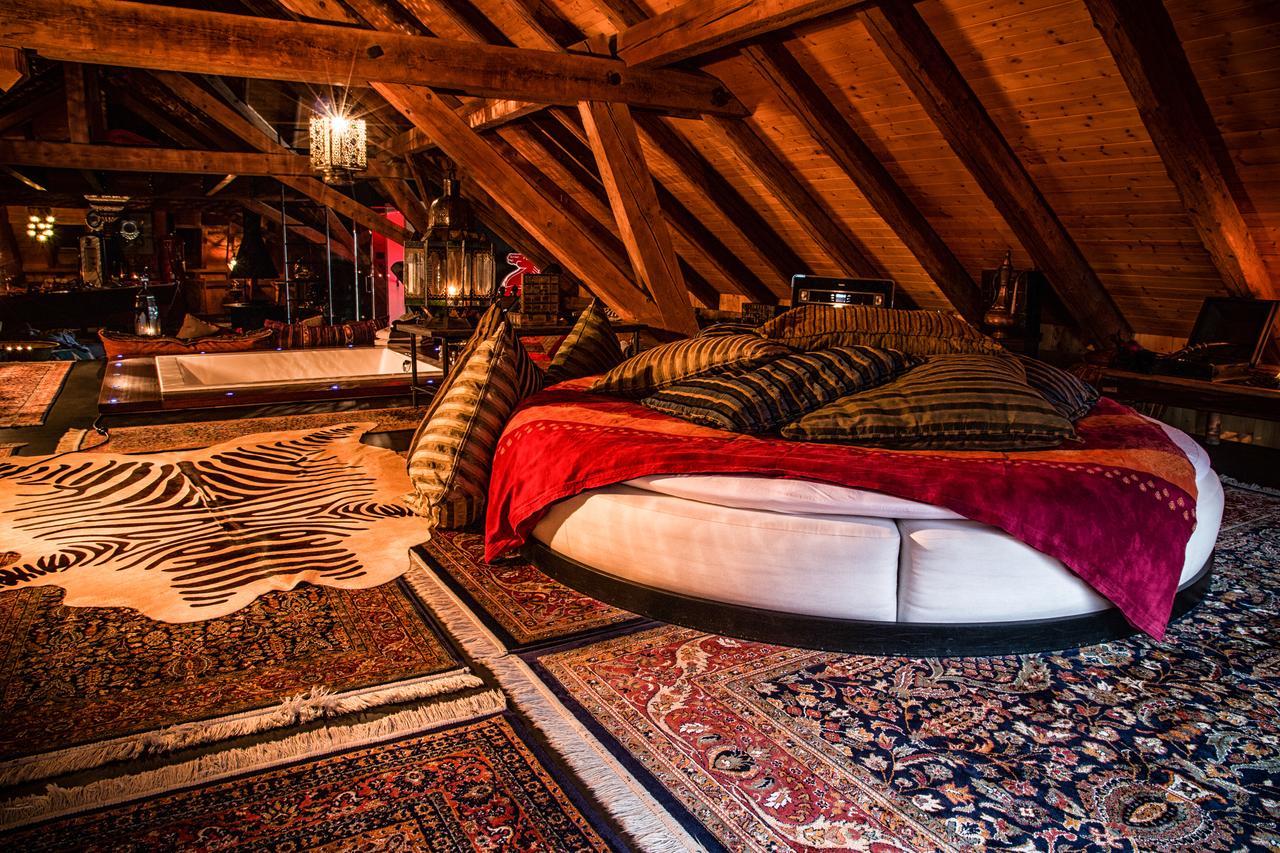 Bijou Hotel / Love And Romance Kallnach Pokój zdjęcie