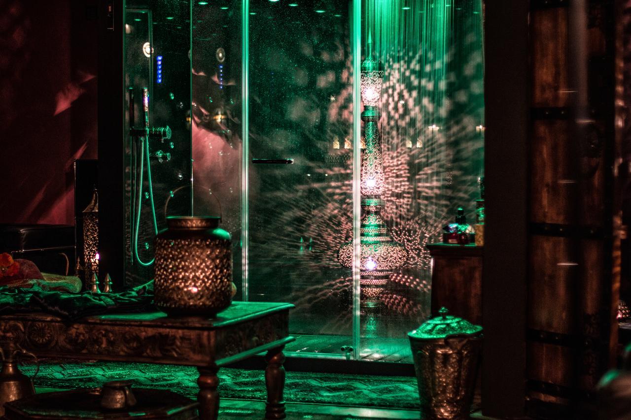 Bijou Hotel / Love And Romance Kallnach Pokój zdjęcie